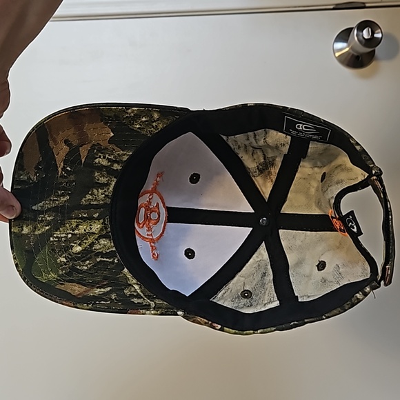 Garth Brooks Tour Tee and Hat Bundle - Picture 9 of 11